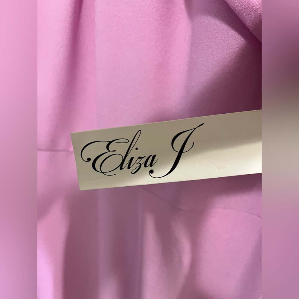 Eliza J Vibrant Pink Gown 🌸 Eliza J Pink Bow-Shoulder
